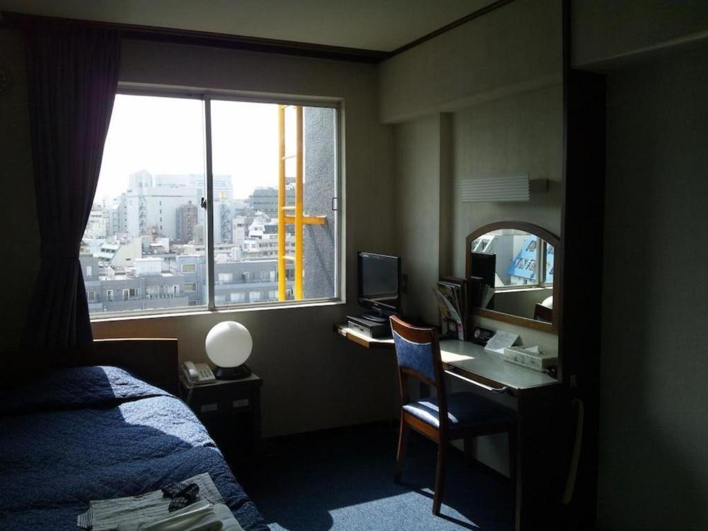 Tokyo Business Hotel Buitenkant foto